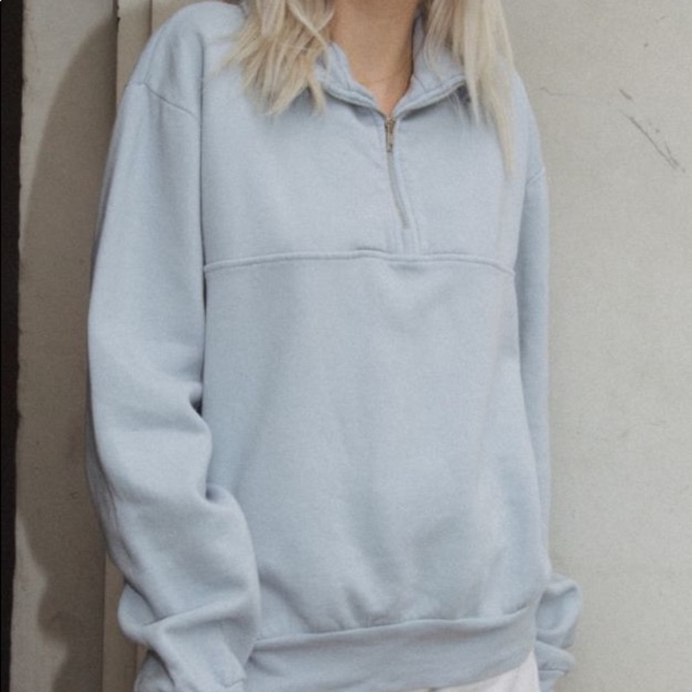 COPY - brandy melville missy sweatshirt